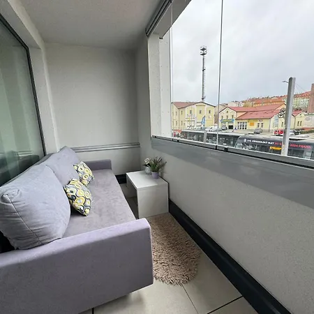 O2 Arena Holliday Suites Apartman *